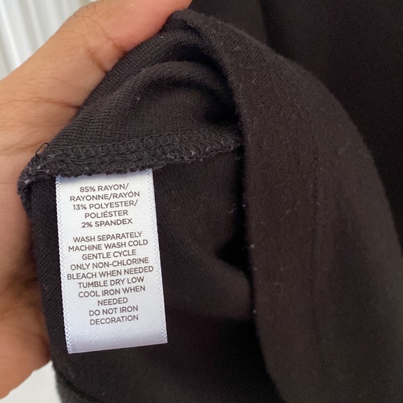 SOLD 🌻 5/$15 LOFT Mock Neck Swing Top - Picture 5 of 7